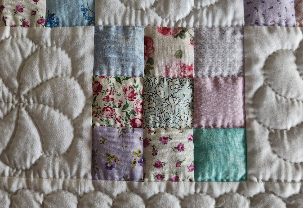 Pastel and White Nine Patch Crib Quilt (White Binding) - Image 3