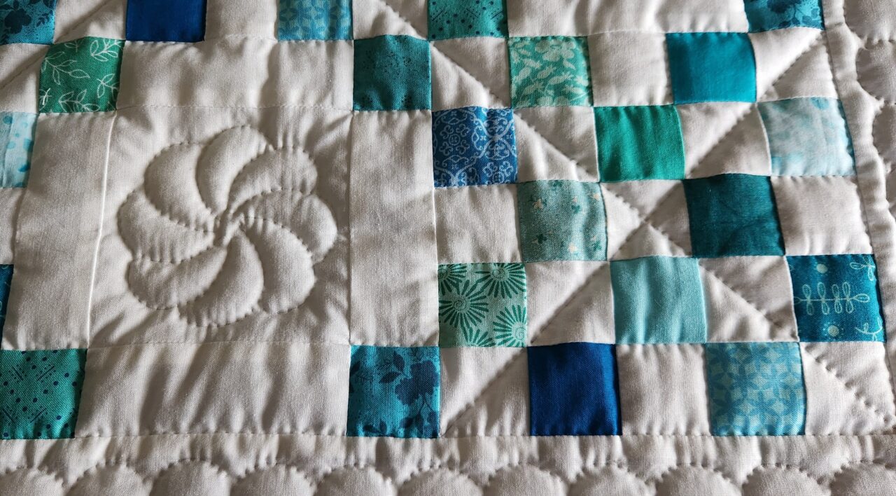 By The Seashore Irish Chain Quilt - Image 3