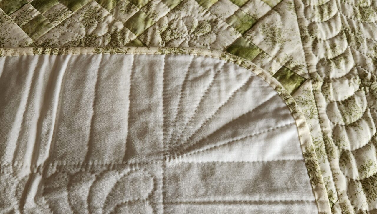 Vintage Green Floral Nine Patch Crib Quilt - Image 4