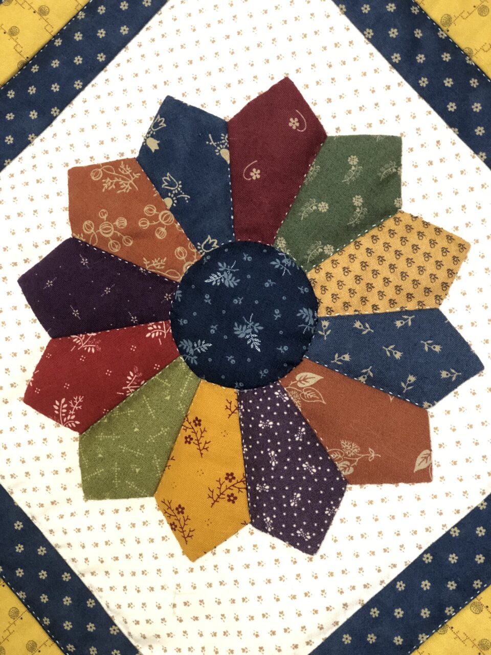 Dresden Plate - Image 4