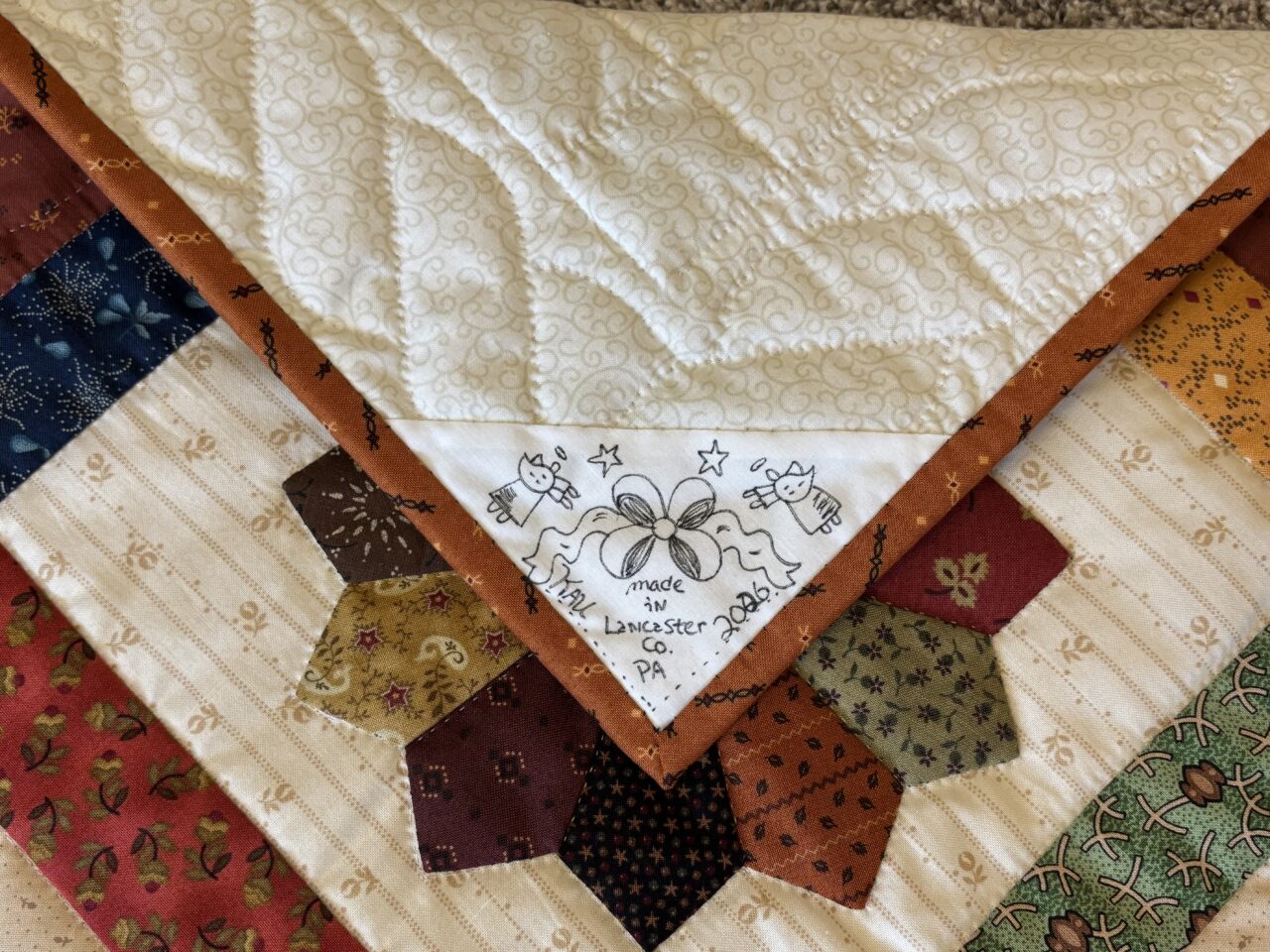 Dresden Plate Variation - Karel's Kreations