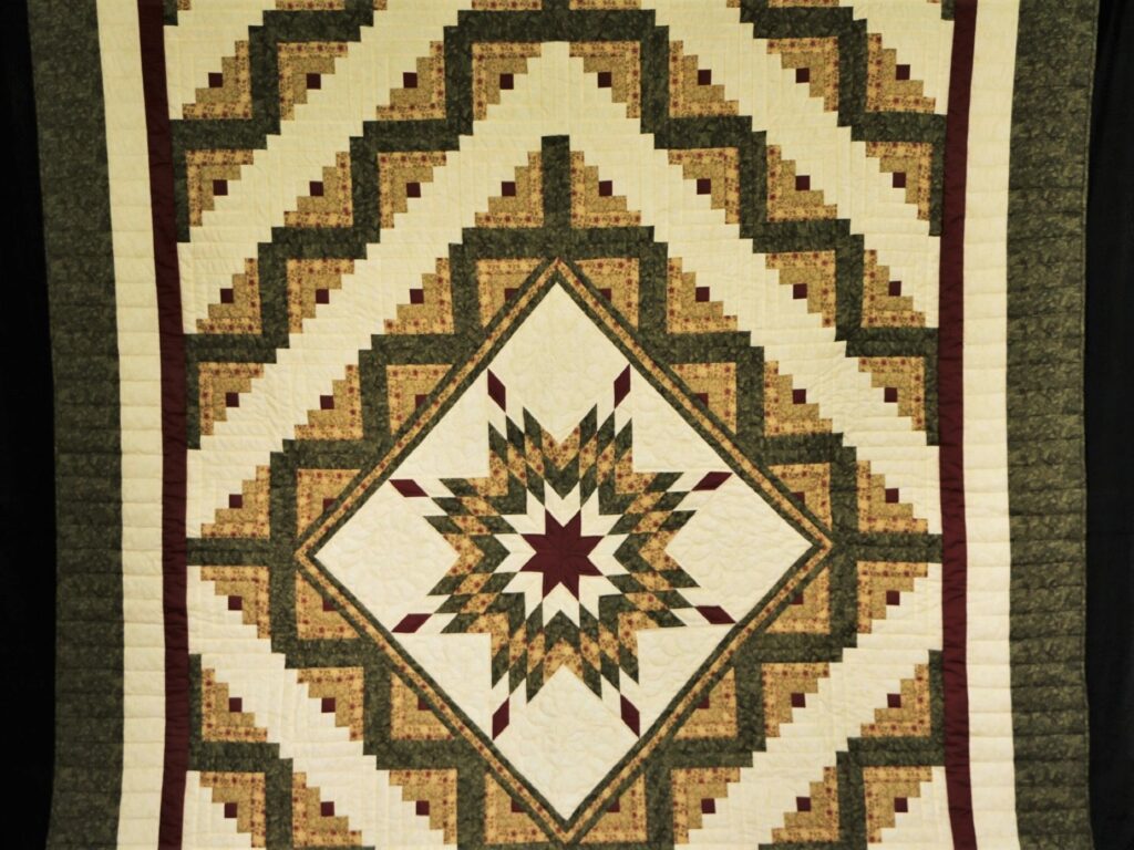 Green Gold and Red Lone Star Log Cabin Quilt