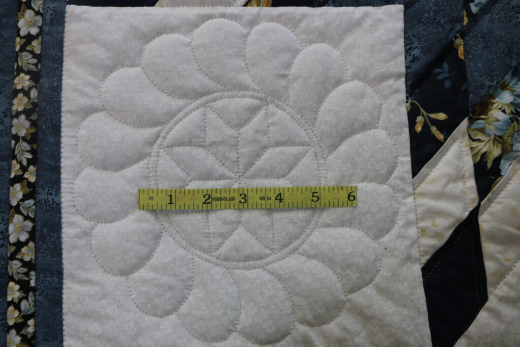 Blue Lone Star Log Cabin Quilt - Image 5