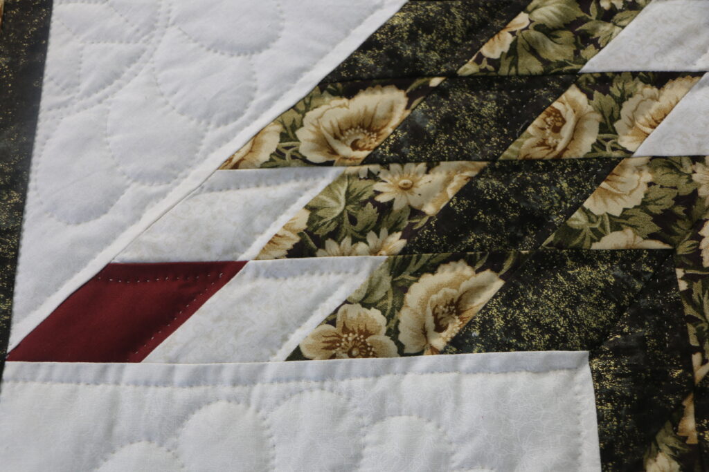 Lone Star Log Cabin Quilt - Image 5