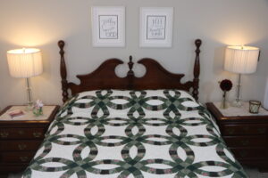 Green Double Wedding Ring Quilt