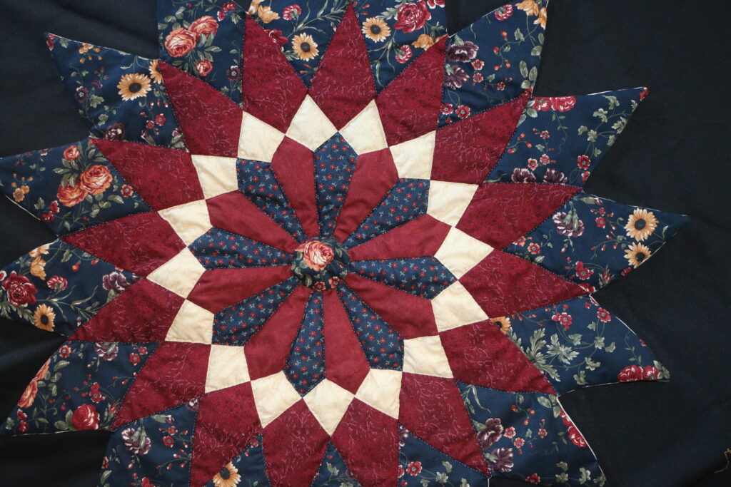 Dahlia Table Top - Image 4