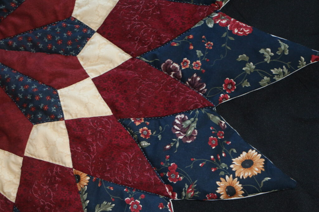 Dahlia Table Top - Image 5