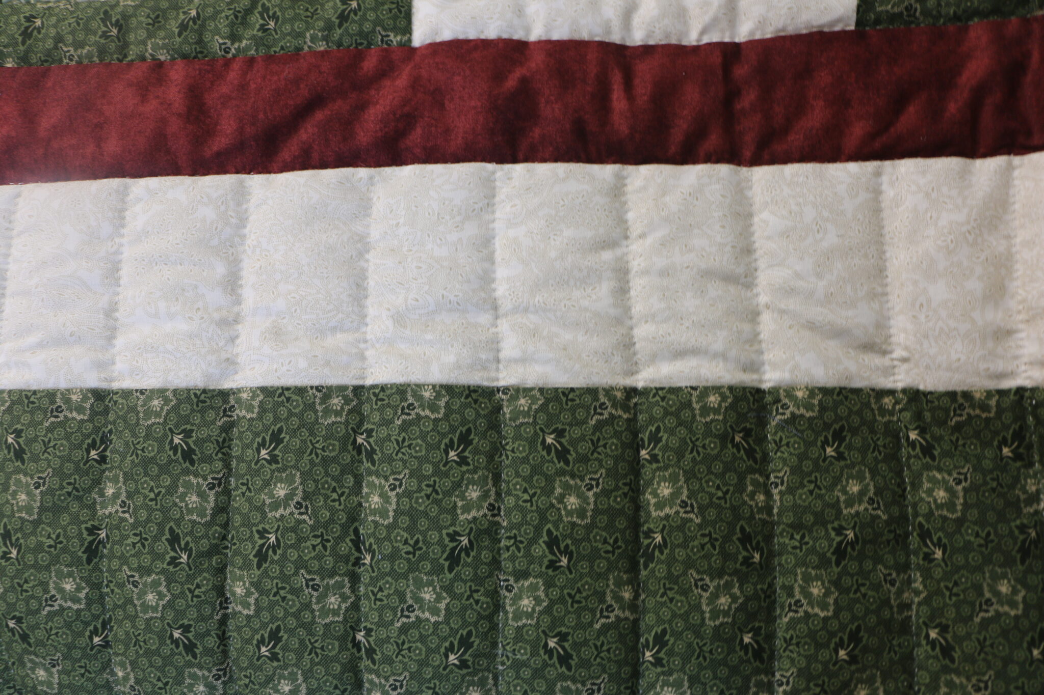 Lone Star Log Cabin Quilt - Image 6