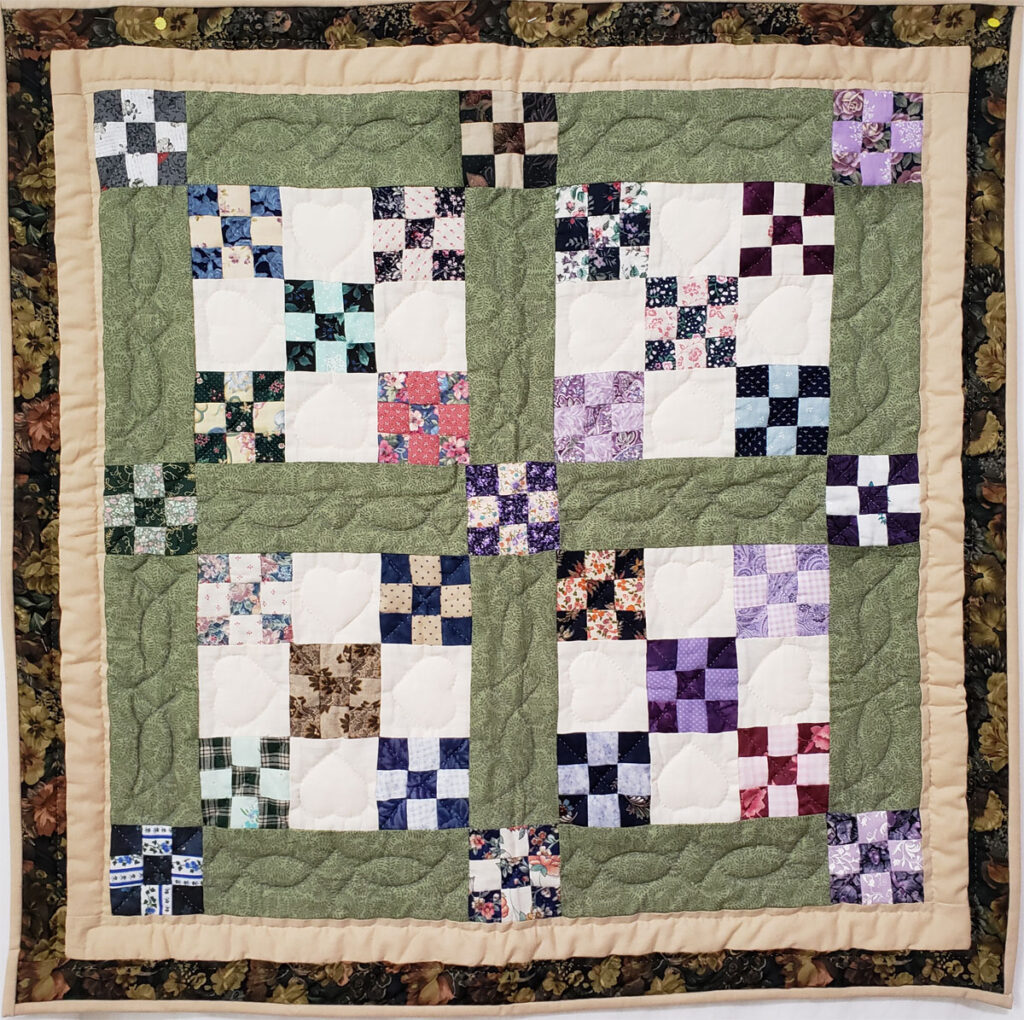 Table Top Quilts Amish Country Quilts