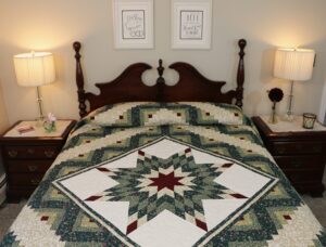 Green and Cranberry Lone Star Log Cabin